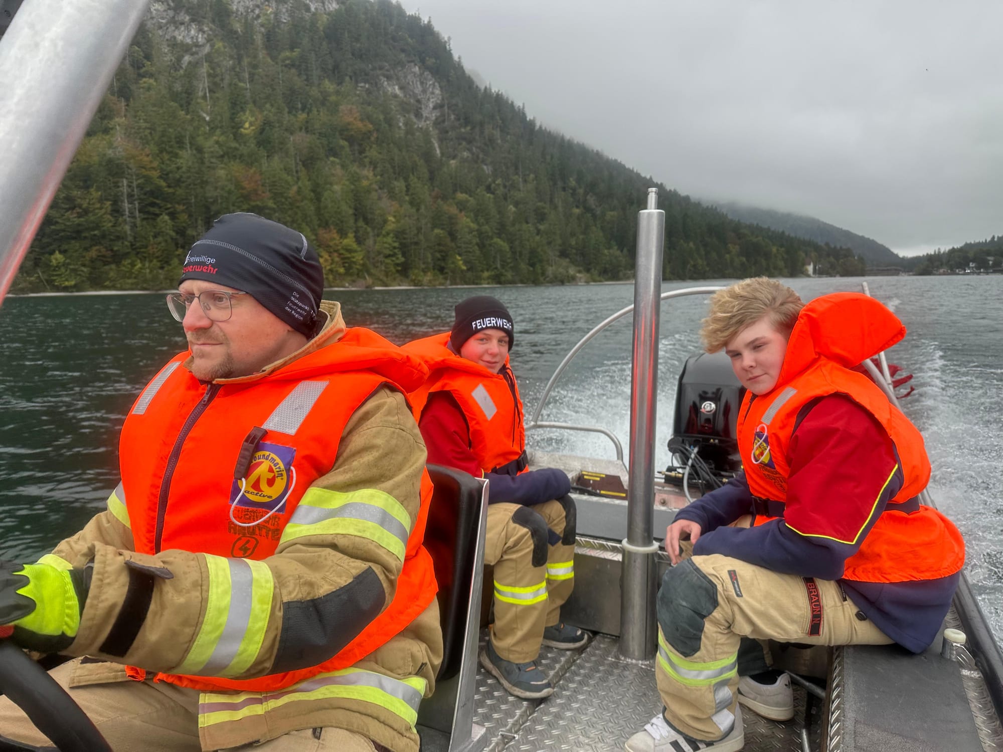 Bootsausflug unserer Feuerwehrjugend am Plansee