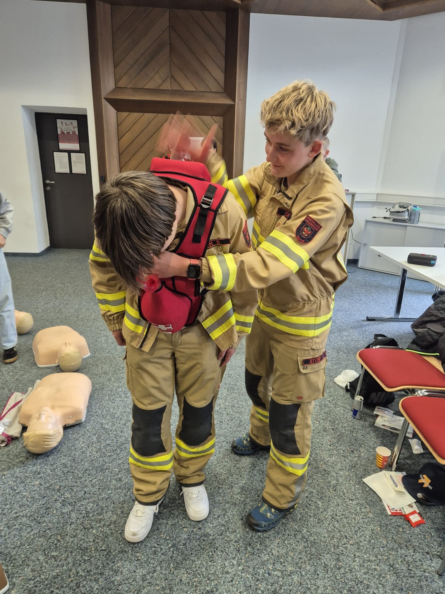 Erste-Hilfe-Kurs für die Feuerwehren im Bezirk Reutte