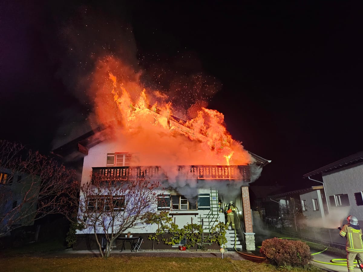 Brand eines Einfamilienhaus in der Tränke