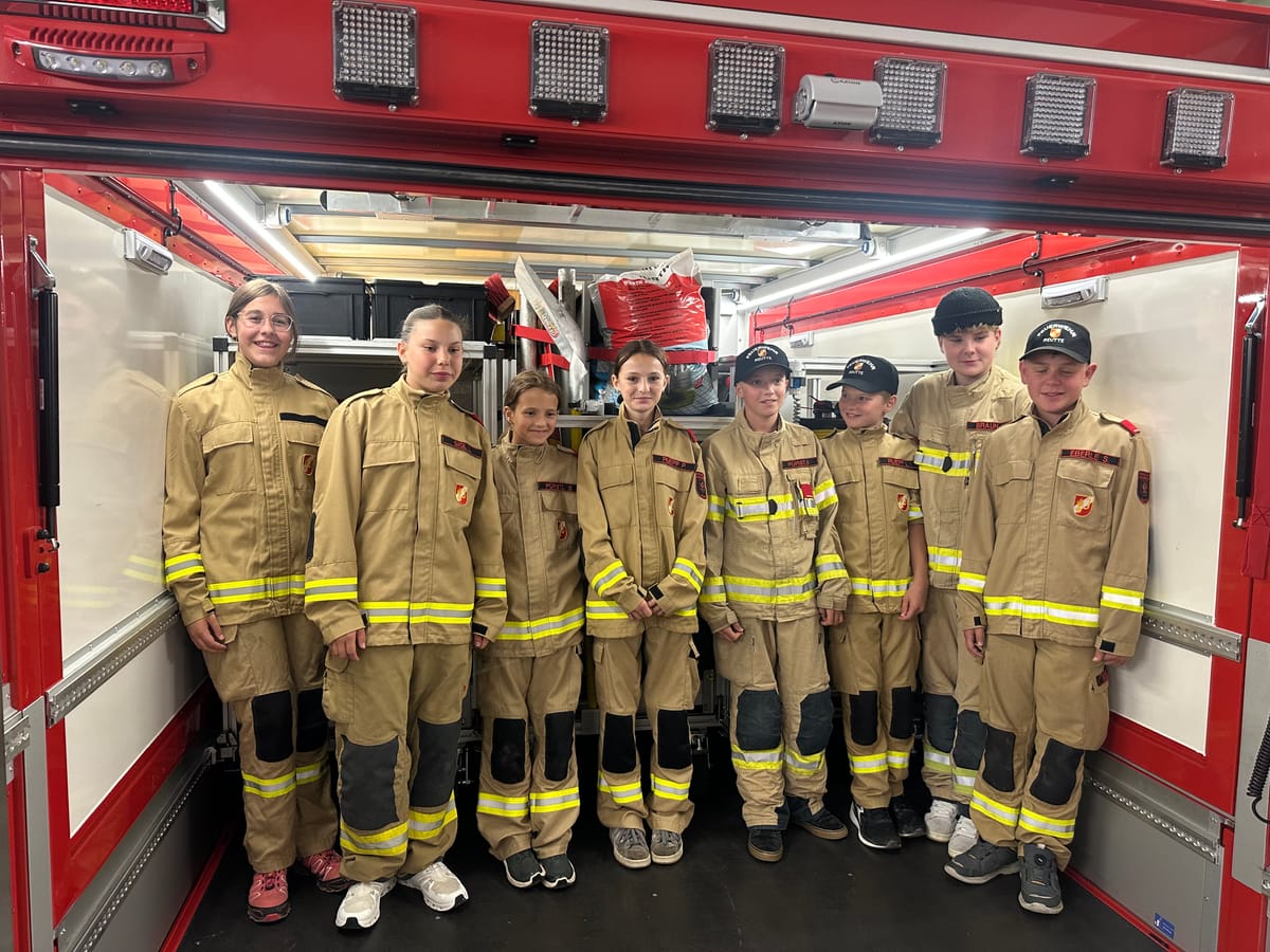Die Schule hat wieder begonnen – und damit auch unsere Jugendfeuerwehrproben!