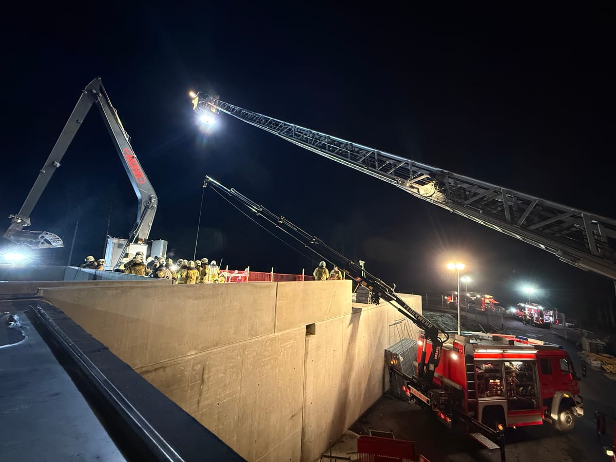 Herausfordernde Übung auf der Kraftwerksbaustelle Reutte