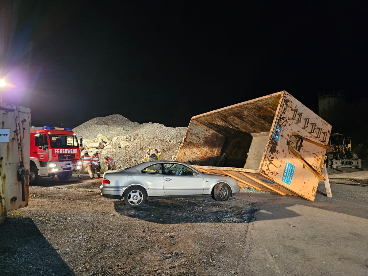 Übung: LKW liegt auf PKW