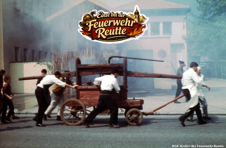 Einst bei der Feuerwehr… die Vorführung der Feuerspritze von 1777